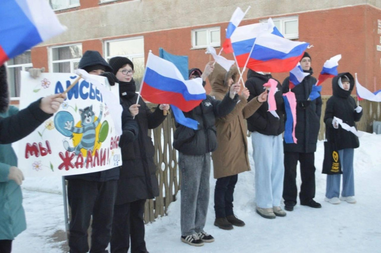 «Снежный десант шагает в Ключевскую СОШ2!».